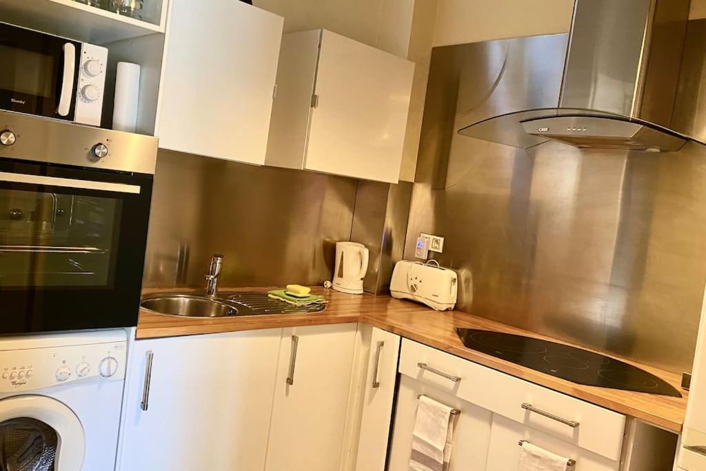 Madrid City Modern Apartment In Villa, Free Wifi 아로요몰리노스 외부 사진