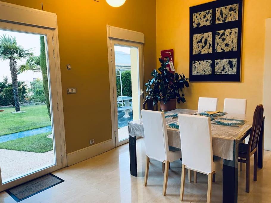 Madrid City Modern Apartment In Villa, Free Wifi 아로요몰리노스 외부 사진
