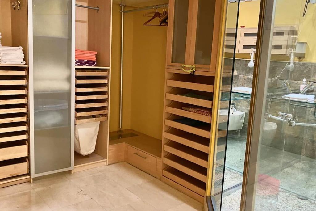 Madrid City Modern Apartment In Villa, Free Wifi 아로요몰리노스 외부 사진